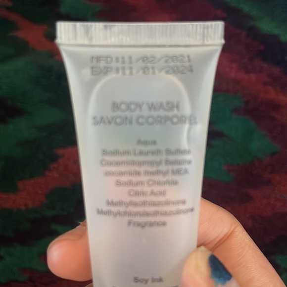 5 for 25$ 🎄Eco Body Wash ( Free when Bundles with at least 5 items ) - Picture 4 of 4